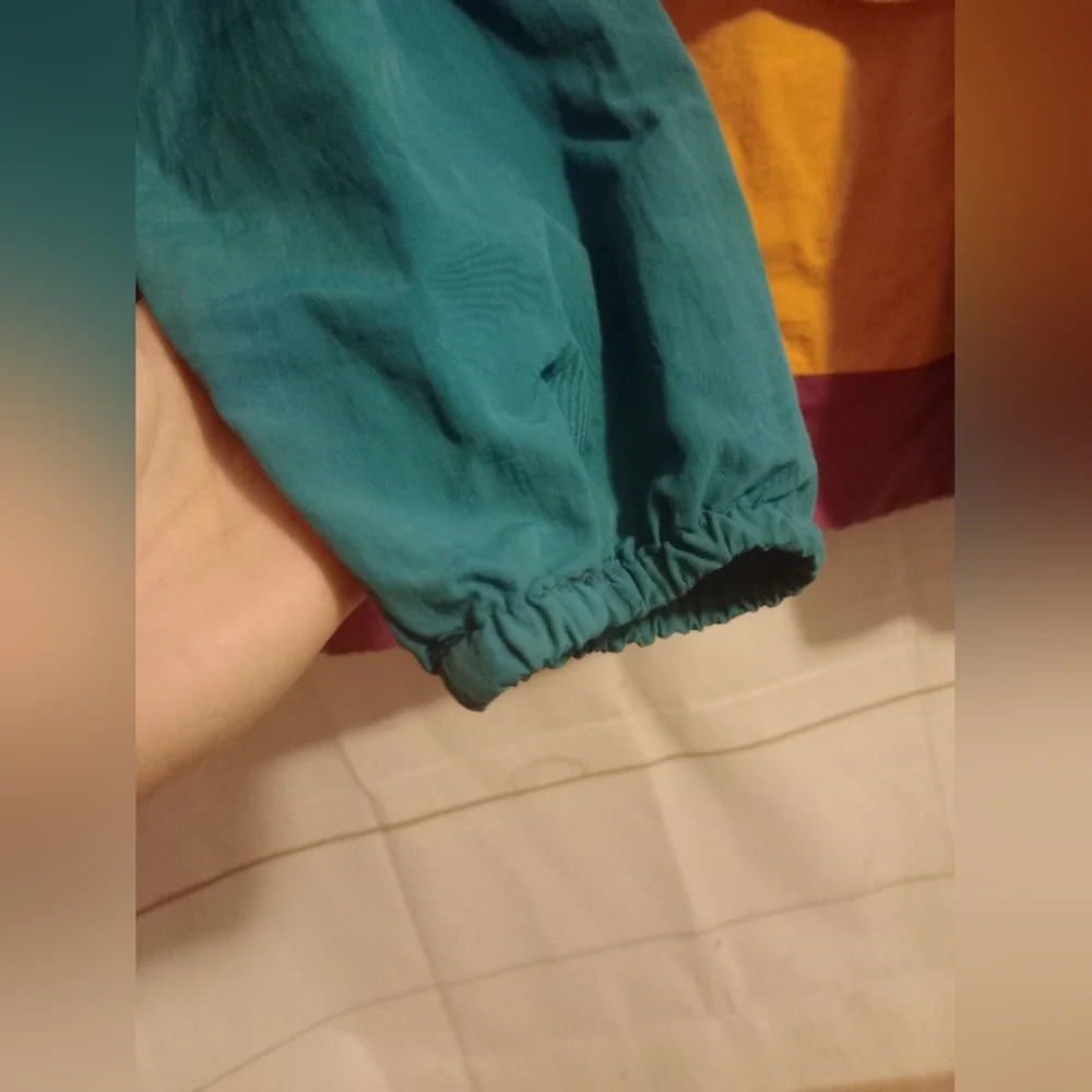 Colorblock Windbreaker Jacket - Picture 6 of 7